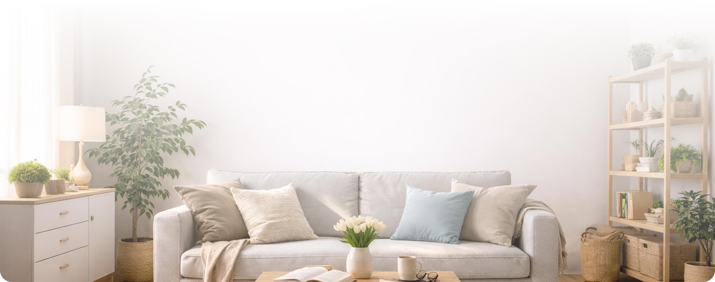 Sala de estar limpia y acogedora con decoración moderna
